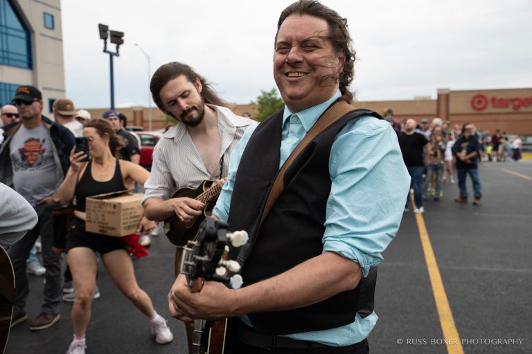 Veterans Day single "Line The Avenues" from Henhouse Prowlers