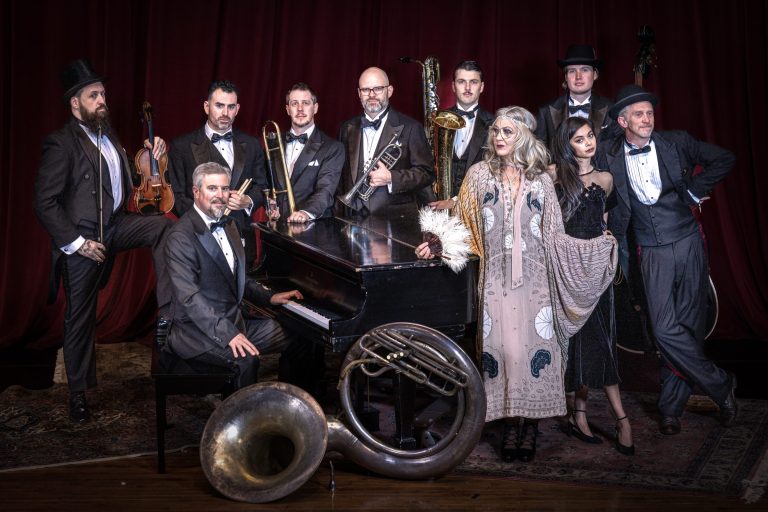 Legendary Jazz Rockers Squirrel Nut Zippers Invite Fans on a Musical Journey to the Birthplace of Jazz with "Jazz from the Back O’ Town" Tour
