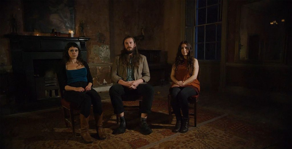 VARO SHARE NEW SINGLE ‘GREEN GROWS THE LAUREL’ FEATURING JOHN FRANCIS FLYNN