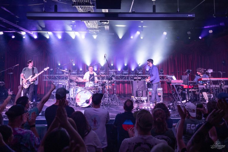 Eggy Raise the Roof at the Brooklyn Bowl Philly