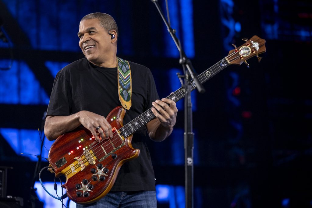 The Sphere Gets Phil-ed: Oteil Unveils Iconic Mission Control Replica
