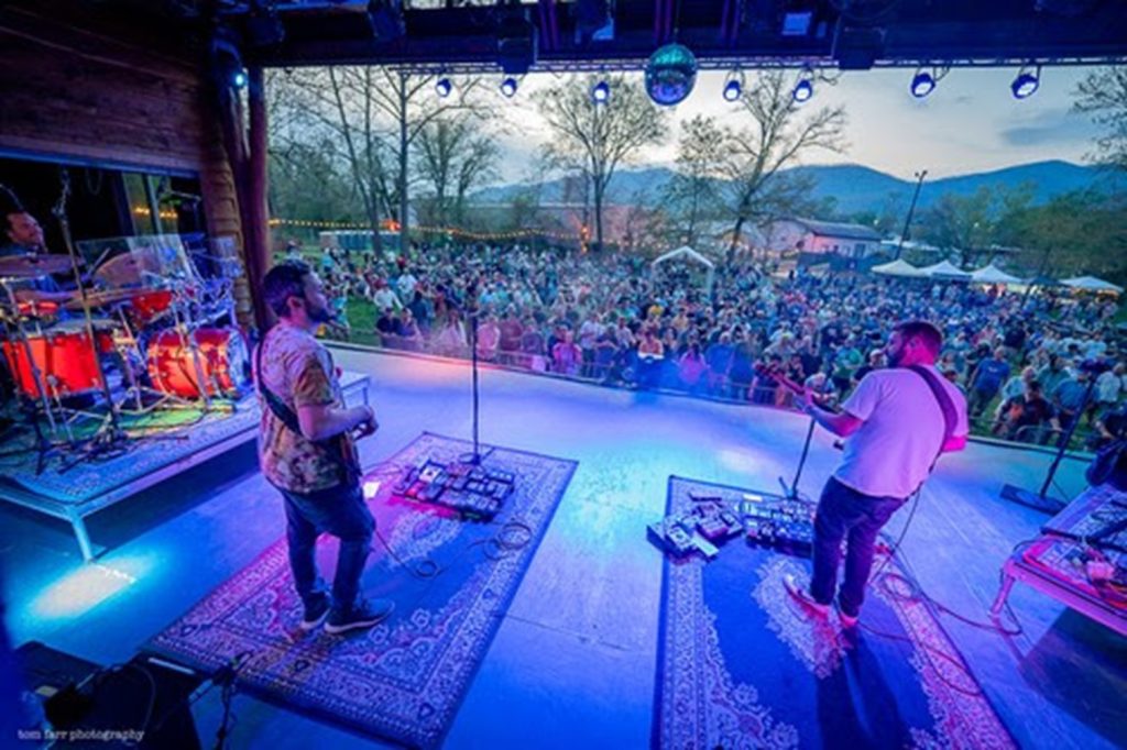 Watch Spafford's Debut of "High Beams" from a Packed Out Pisgah Brewing