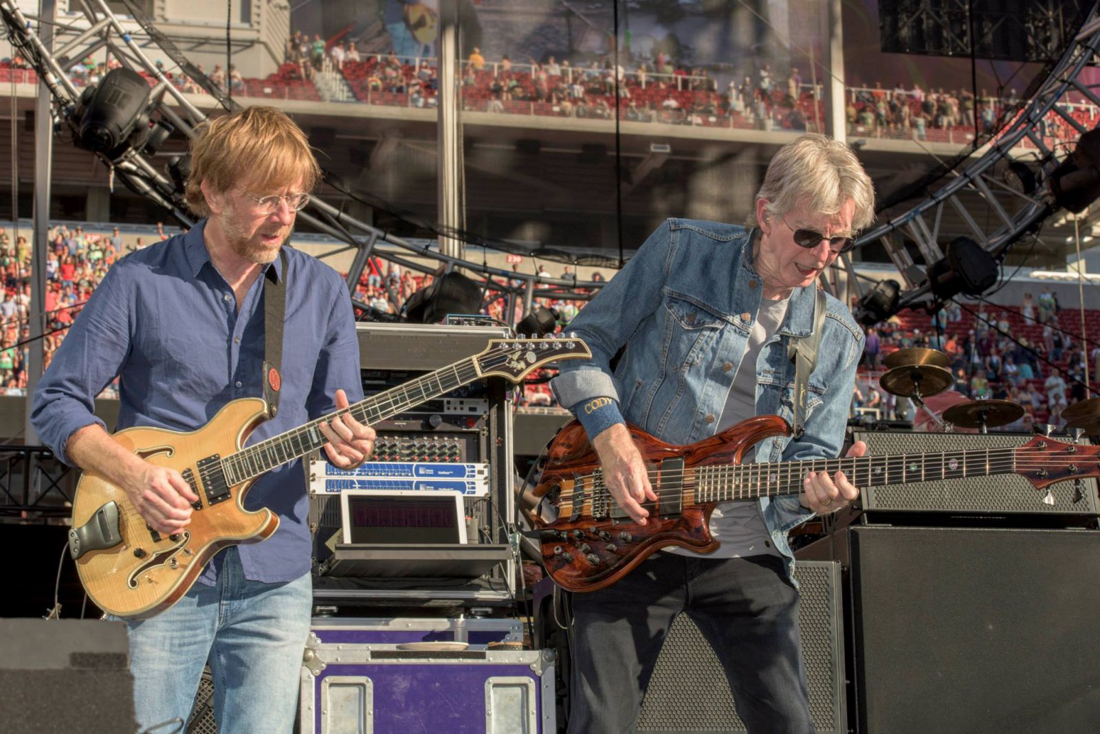 Trey and Phil | Levi Stadium | photo by ©Jay Blakesberg
