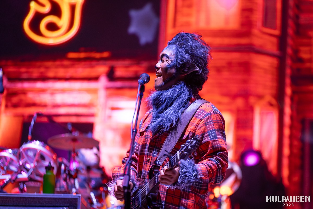 Michael Kang as a Werewolf | String Cheese Incident