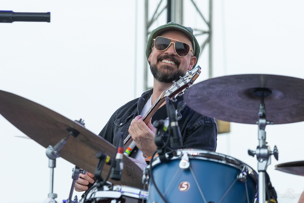 Guitarist Tom Hamilton | Joe Russo's Almost Dead