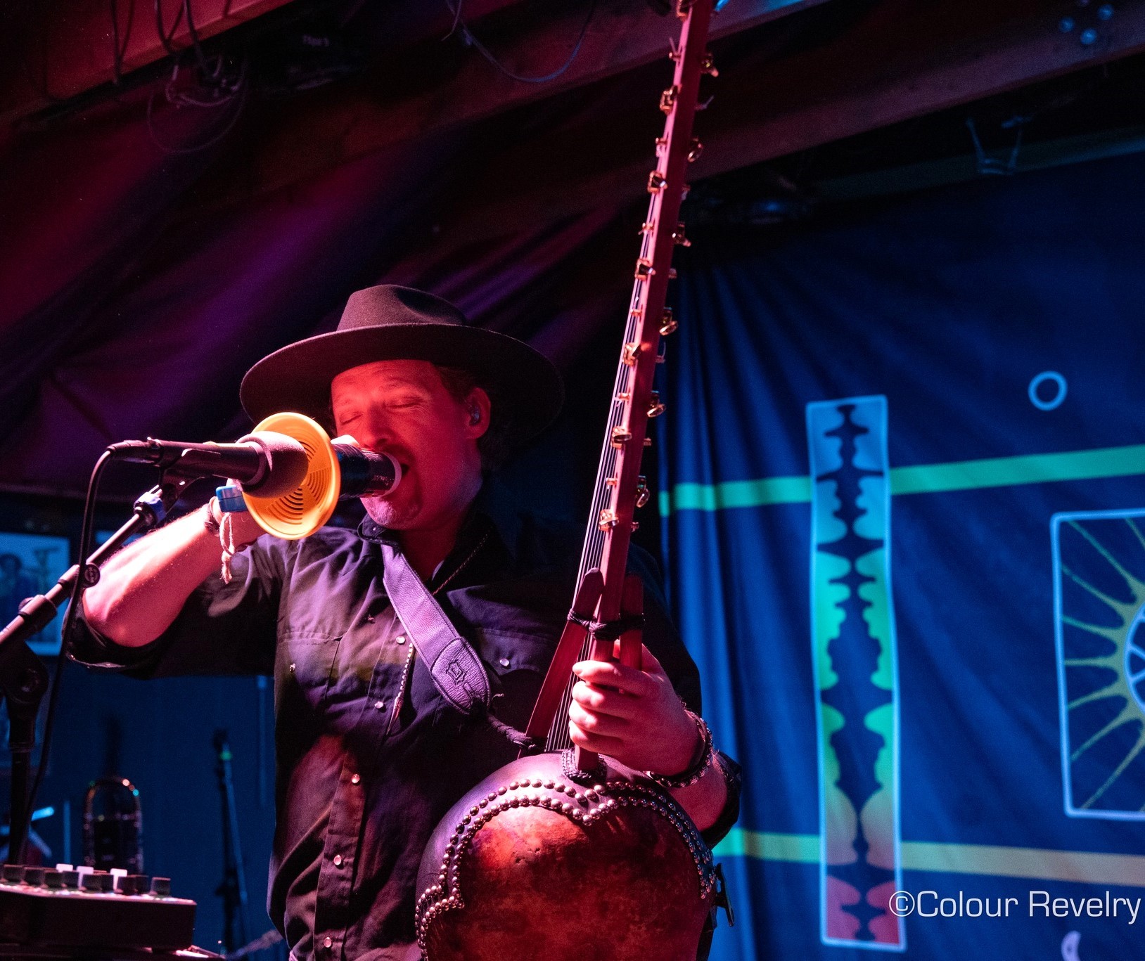 Dirtwire | Pappy and Harriet&rsquo;s