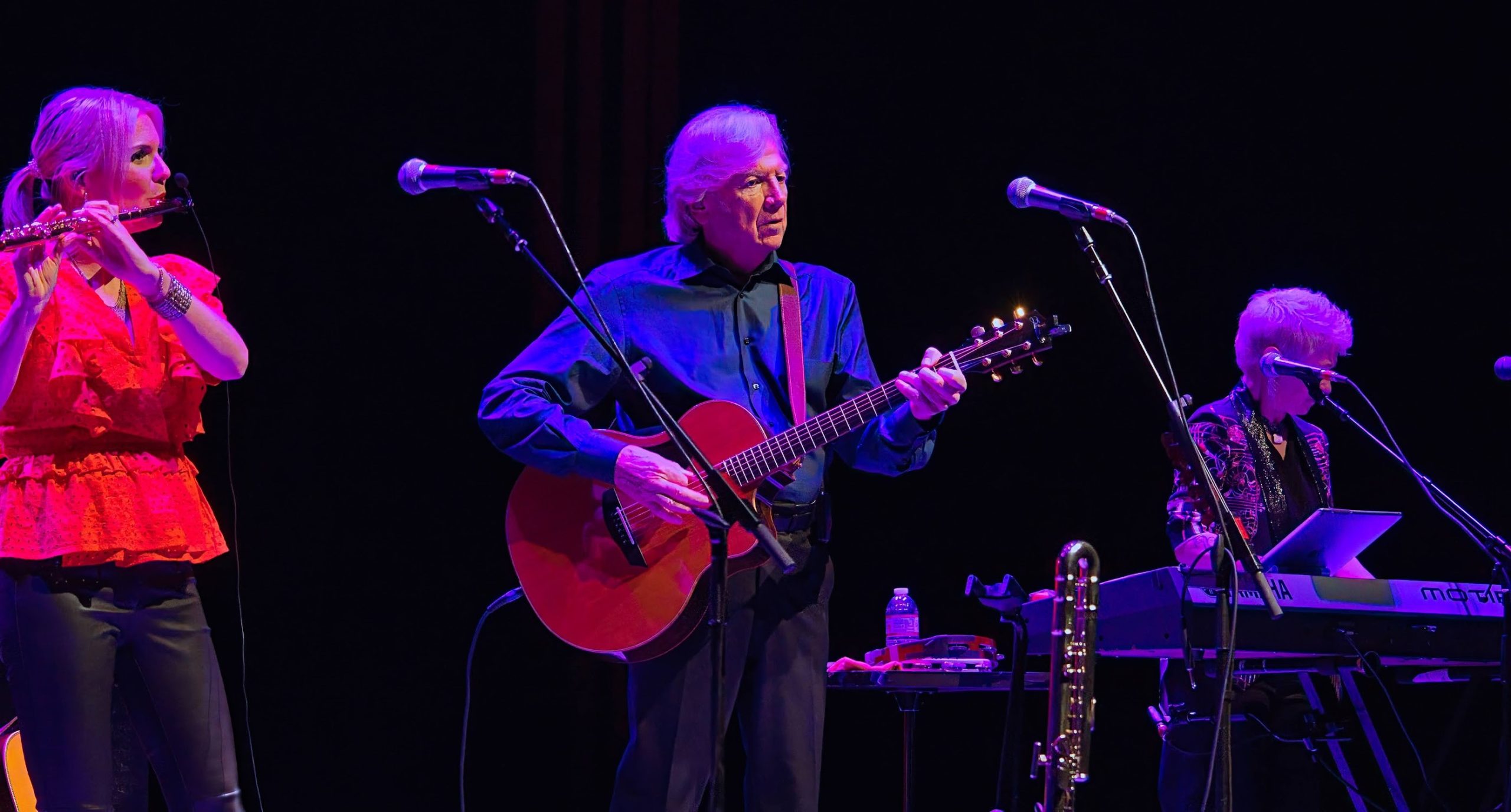 flutist Karmen Gould, Justin Hayward and keyboardist Julie Ragins