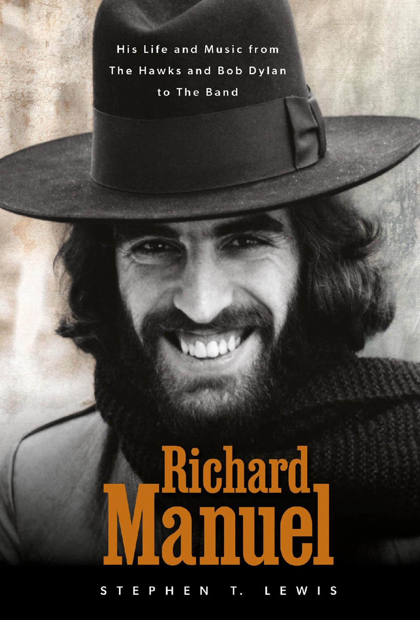 Dialing Up Genius: Richard Manuel’s Journey From AM Radio to The Band’s Spotlight