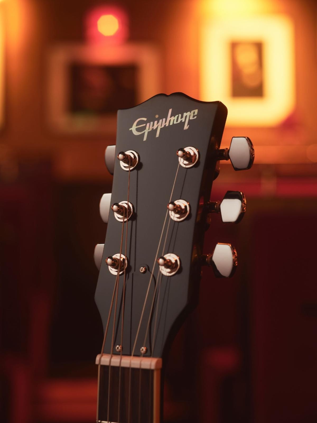 Check out more photos of the new Epiphone Inspired by Gibson Custom Collection Jeff Beck 1954 Oxblood Les Paul: