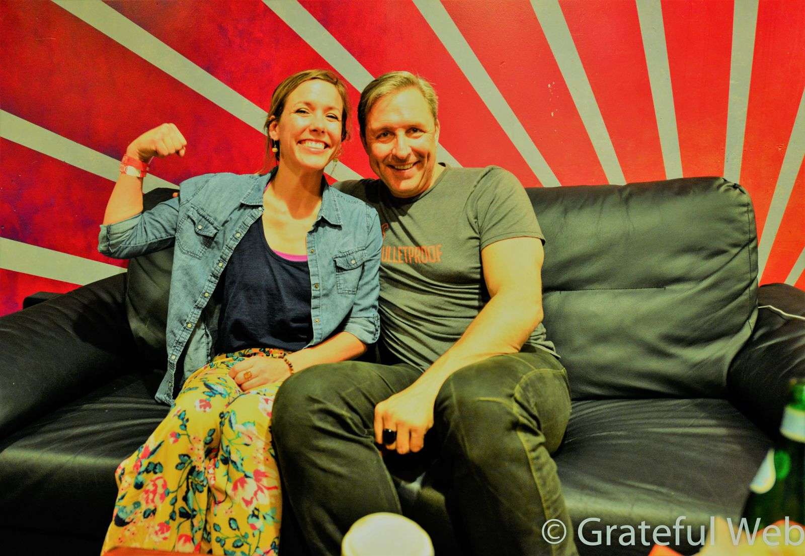 hanging out backstage with Dave