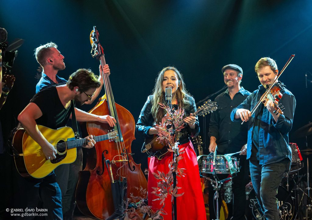 Sierra Hull’s Master Class in Kicking Grass at The Independent in San Francisco