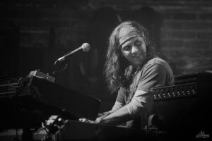 Keyboardist Scott Chasolen | Reprise