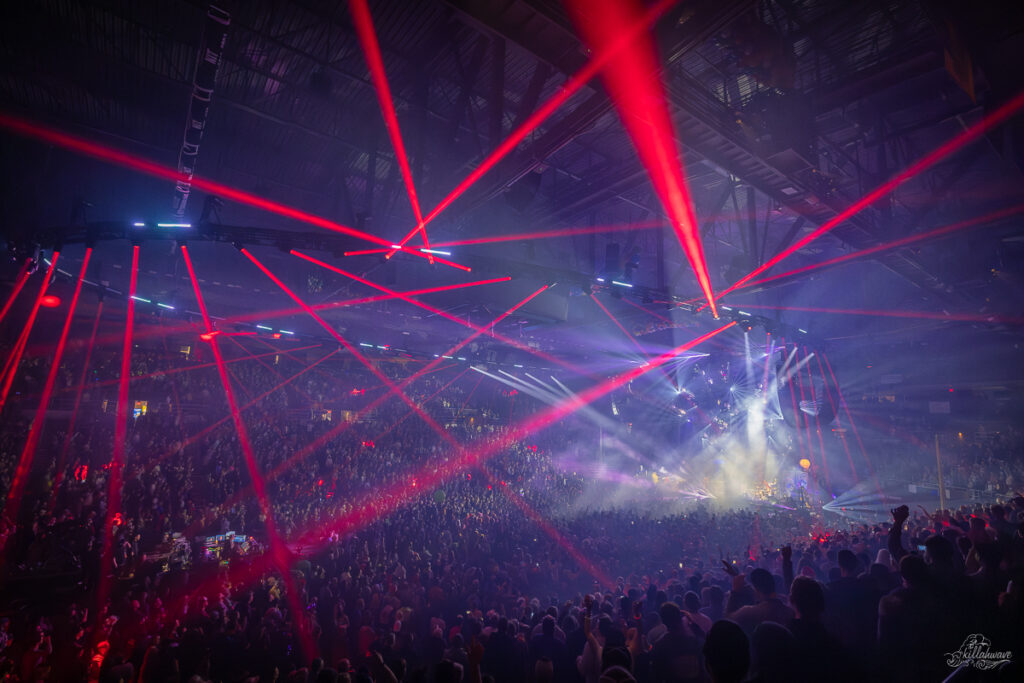 Goosemas | Amica Mutual Pavilion