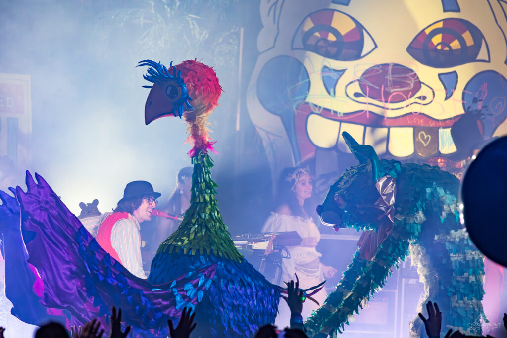 Goosemas | Amica Mutual Pavilion