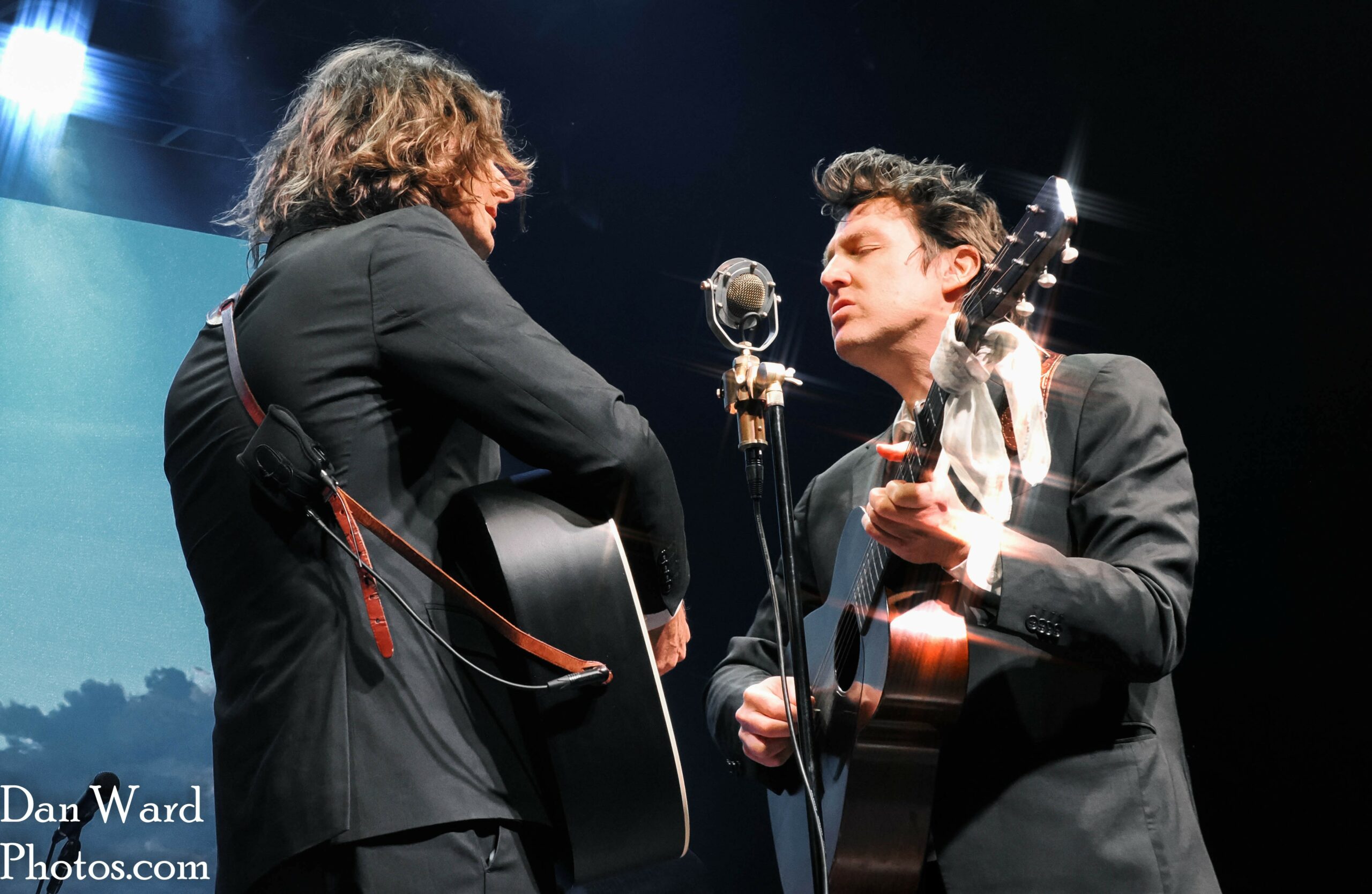 1MCK-28 - Grateful Web