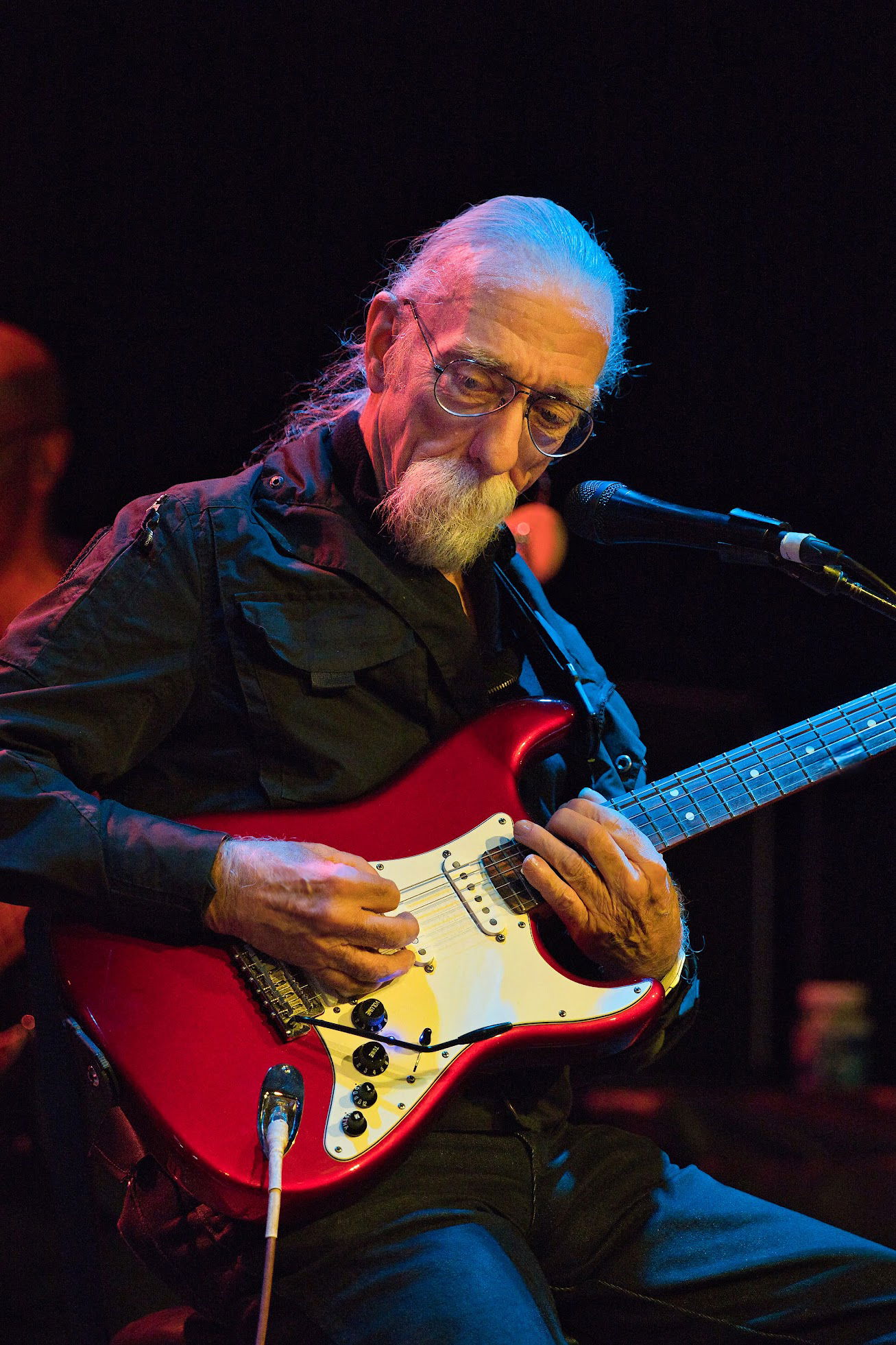 FL6A3717 - Grateful Web