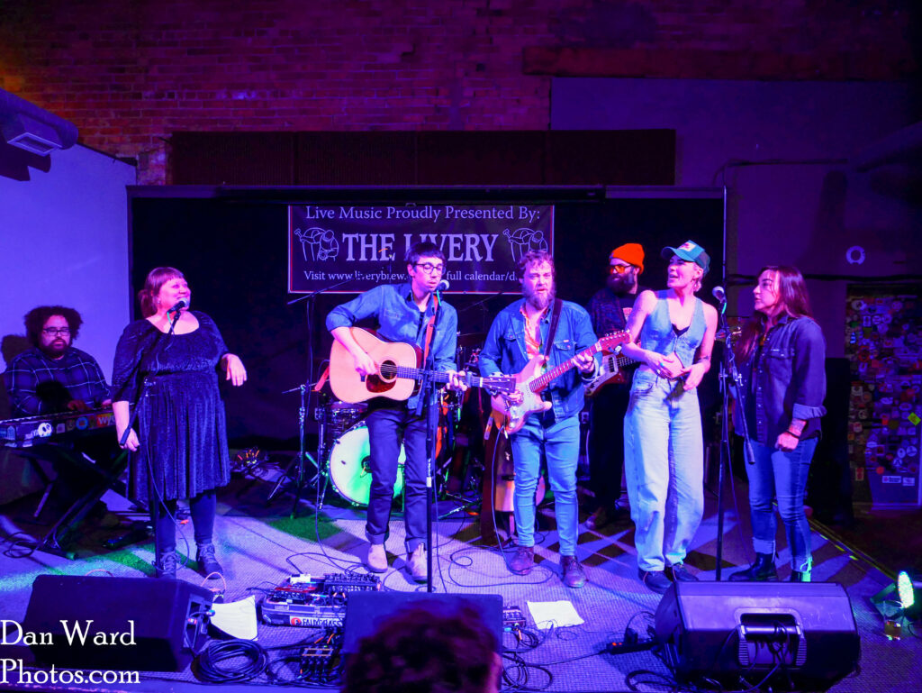 Mark Lavengood Leads Heartfelt John Prine Tribute at The Livery