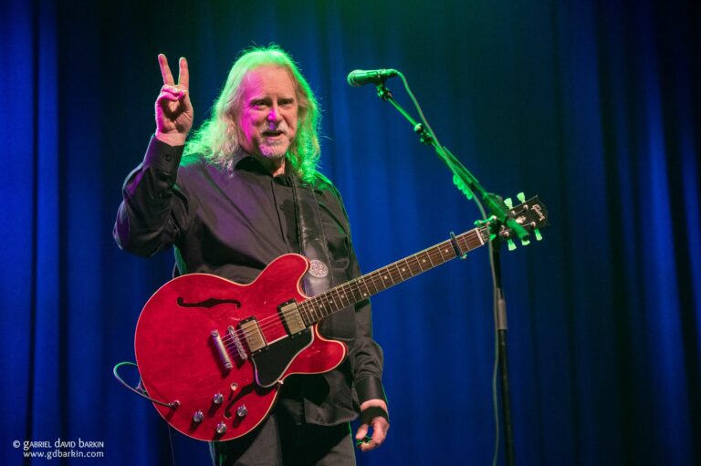 “Whatever Happens, Man”: Warren Haynes Performs Solo at The Fillmore