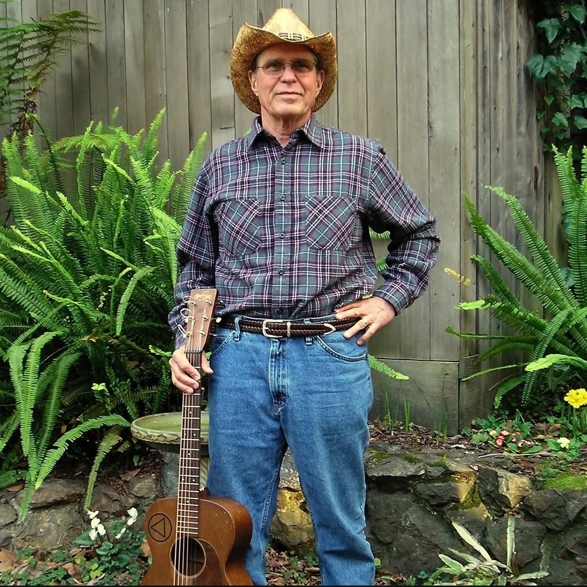 Jorma Kaukonen Reflects on the Life of Country Joe McDonald