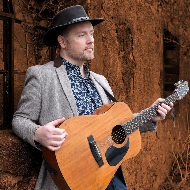 Darren Flynn Announces New Single “I Ain’t Gonna Worry About It”