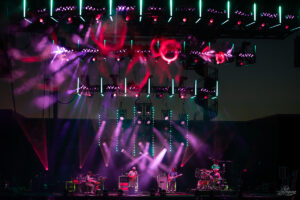 Lights courtesy of Andrew Goedde | Goose
