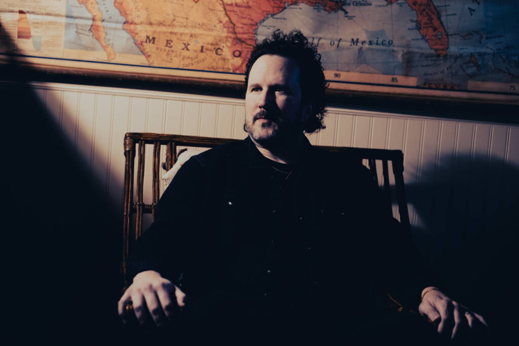 Mason Jennings Announces 18th Album Dark Wings