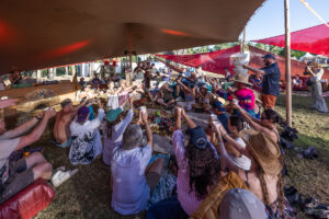 A late afternoon cacao ceremony | Viva El Gonzo