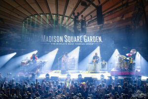 Goose Ignites Madison Square Garden with Big Modern! Debuts and Deep Jams