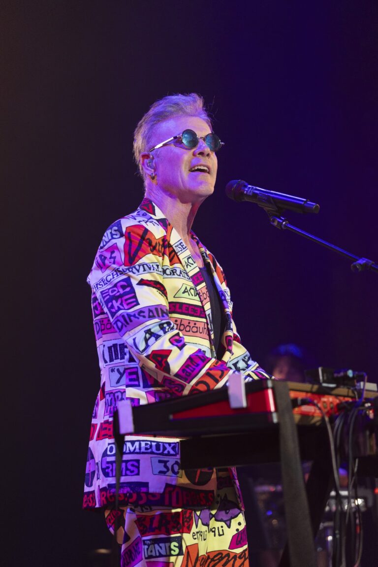 Synth-Pop, Nostalgia, and Neon: Totally Tubular Festival Brings the ’80s Back to the Hollywood Palladium