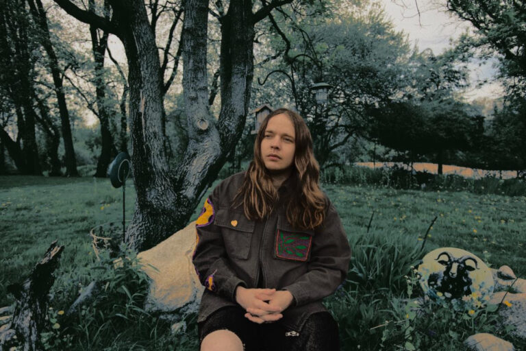 Billy Strings Shares “Mill Town Flood” From New Album So Much for Goodbyes