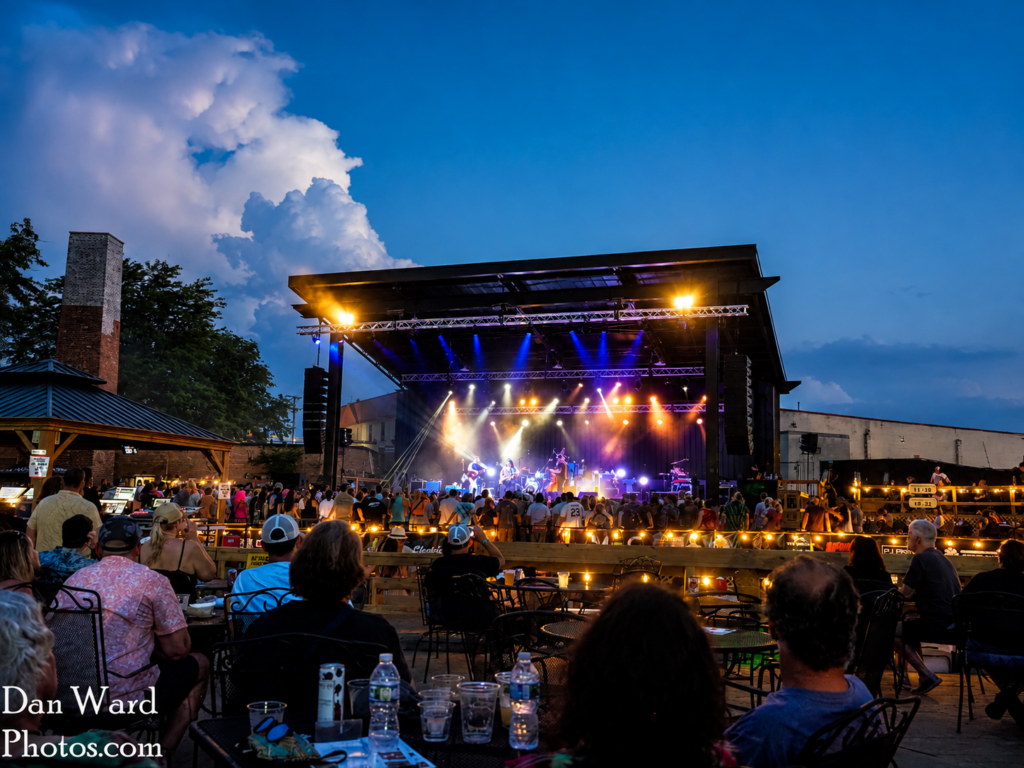 Bluegrass, Funk and Beautiful Chaos Take Over Paw Paw