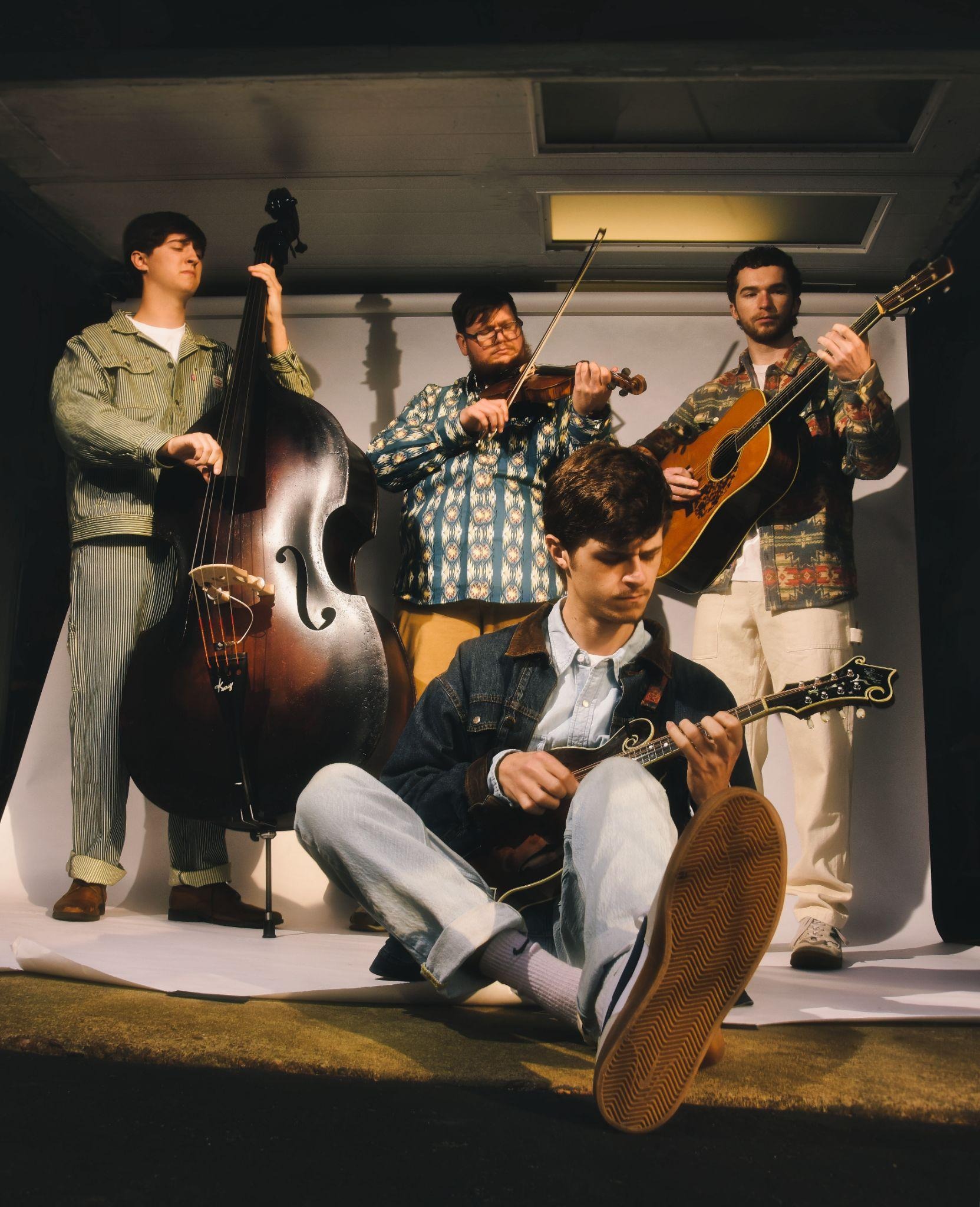 Mountain Grass Unit Releases Debut Studio Album Appalachian Smoke