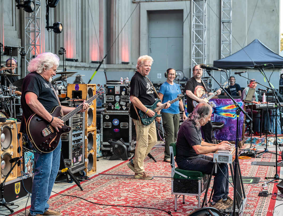Dark Star Orchestra Opens Two-Night Greek Theatre Run With Guest-Filled Celebration Of Bob Weir