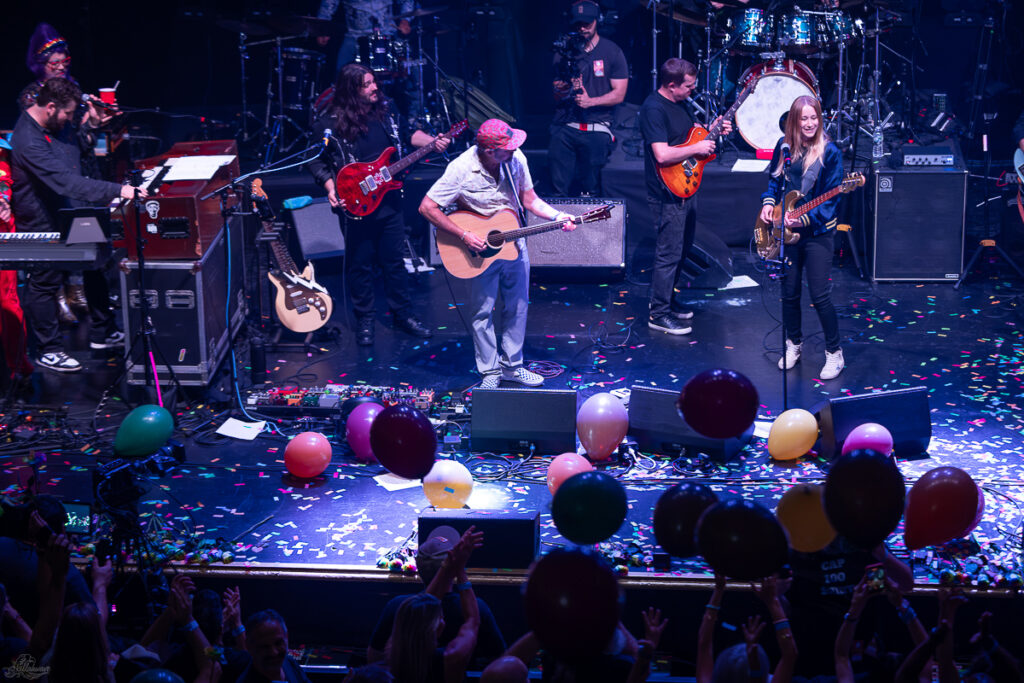 Everyone on stage together | Capitol Theatre