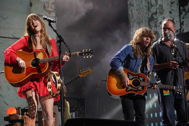 Farm Aid | Veterans United Home Loans Amphitheater | 9/26/2026