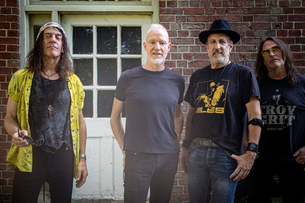 Spin Doctors Announce Pocket Full of Kryptonite 35th Anniversary Tour