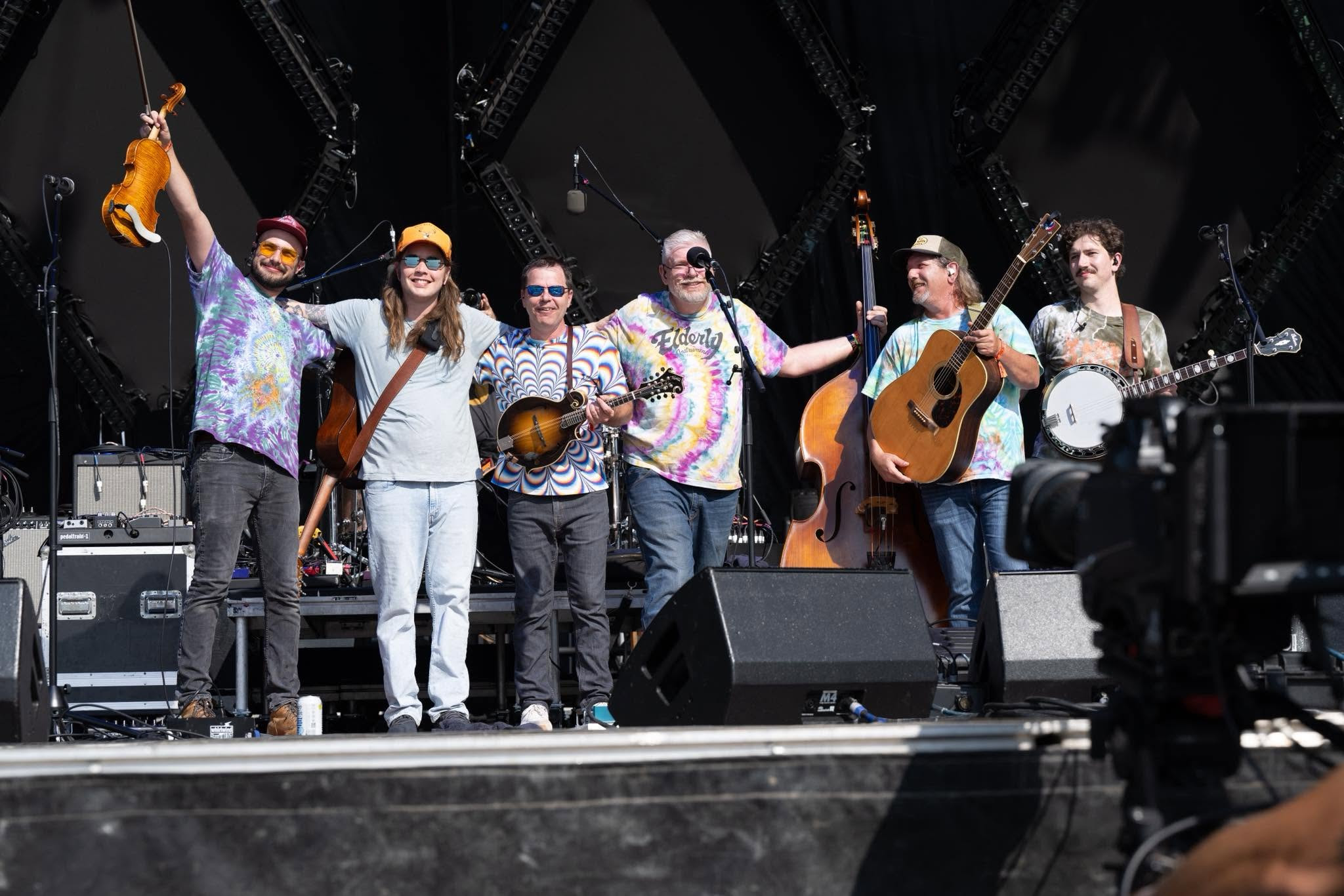 Full Cord and Billy Strings Bring a Longtime Michigan Friendship Full Circle in Ionia