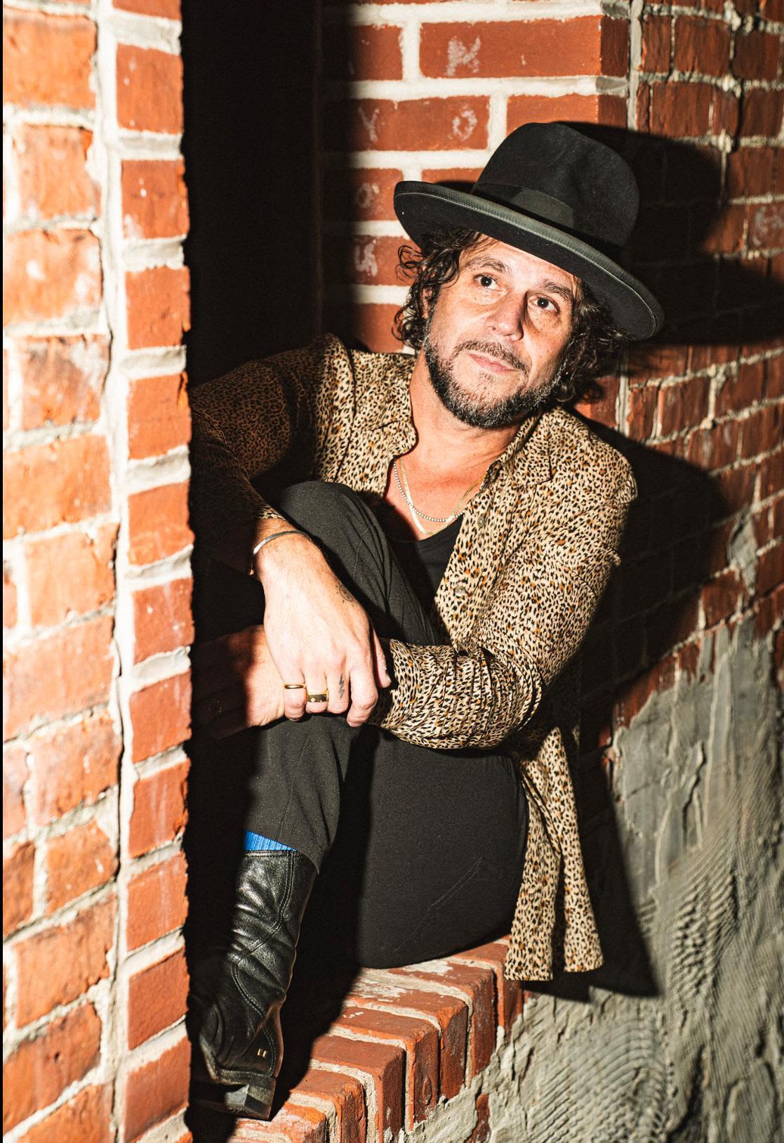 Langhorne Slim Reimagines “What A Wonderful World” for Dualtone’s 25th Anniversary
