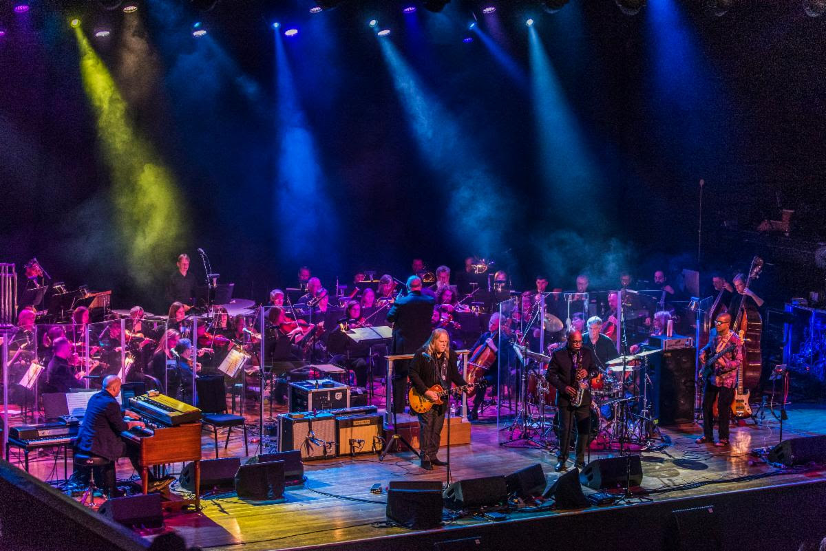 Warren Haynes Releases Dreams & Songs: A Symphonic Journey