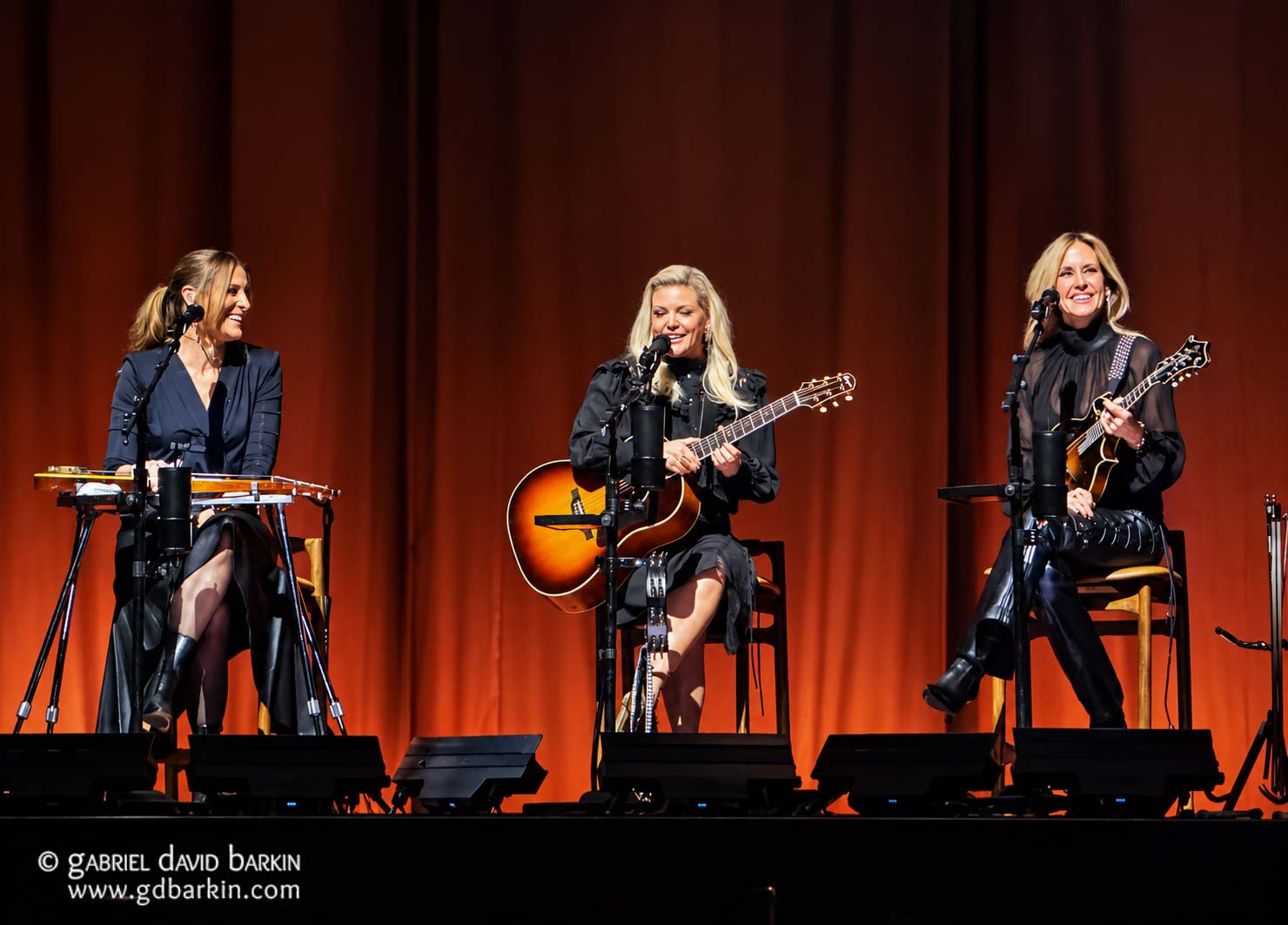 The Chicks Visit San Francisco on Their Long Way Home