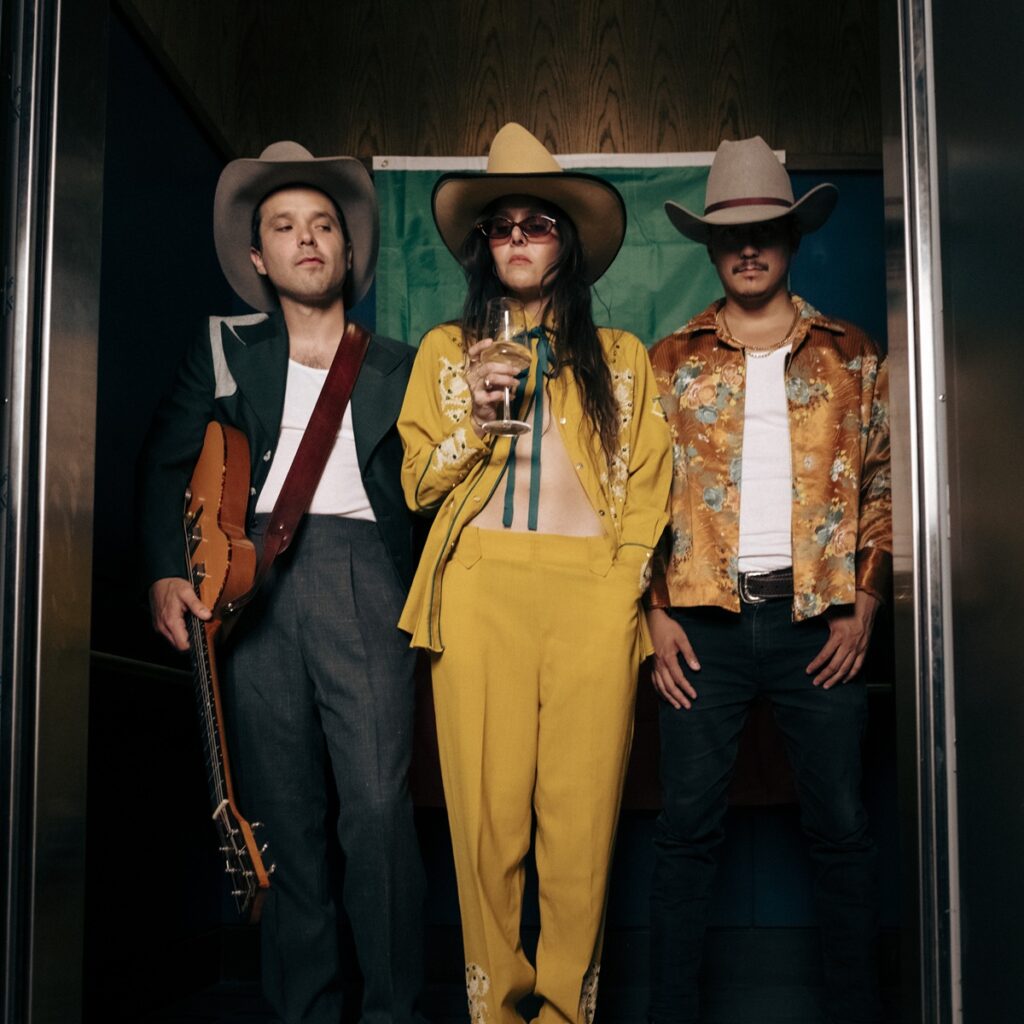 Sana Sana Música Debut With ‘Hay Que Volver’