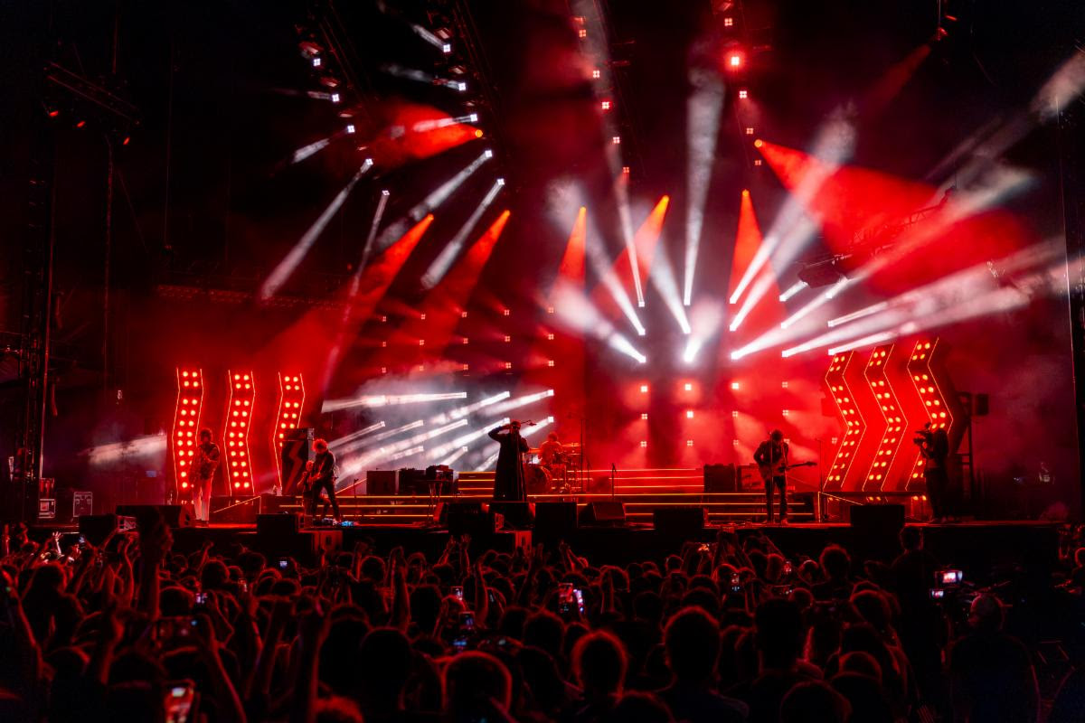 The Strokes return home for massive New York City show to sold-out crowd of 40,000