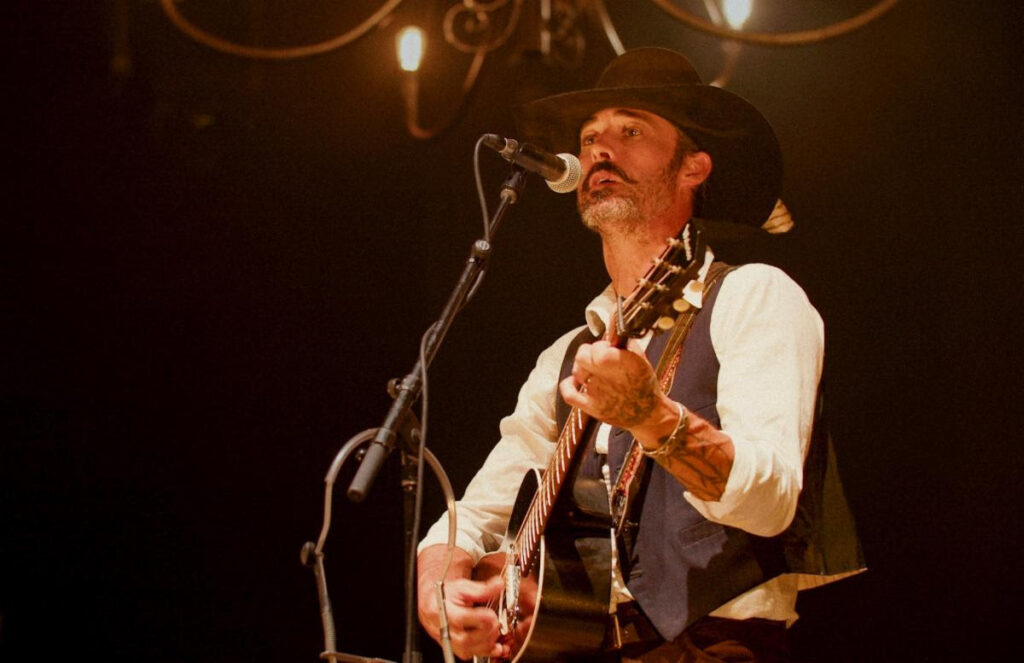 Ryan Bingham & The Texas Gentlemen Share “Cocaine Charlie” Live Video